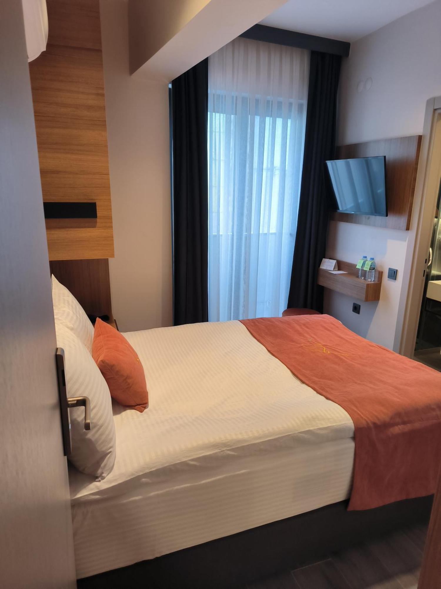 Roi Hotel Ізмір Екстер'єр фото